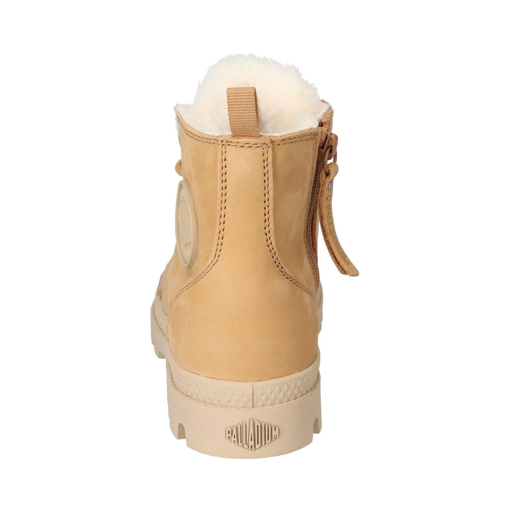 Booties, Cognac
