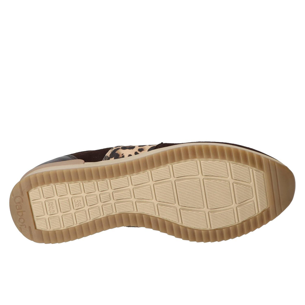 Baskets, marron foncé