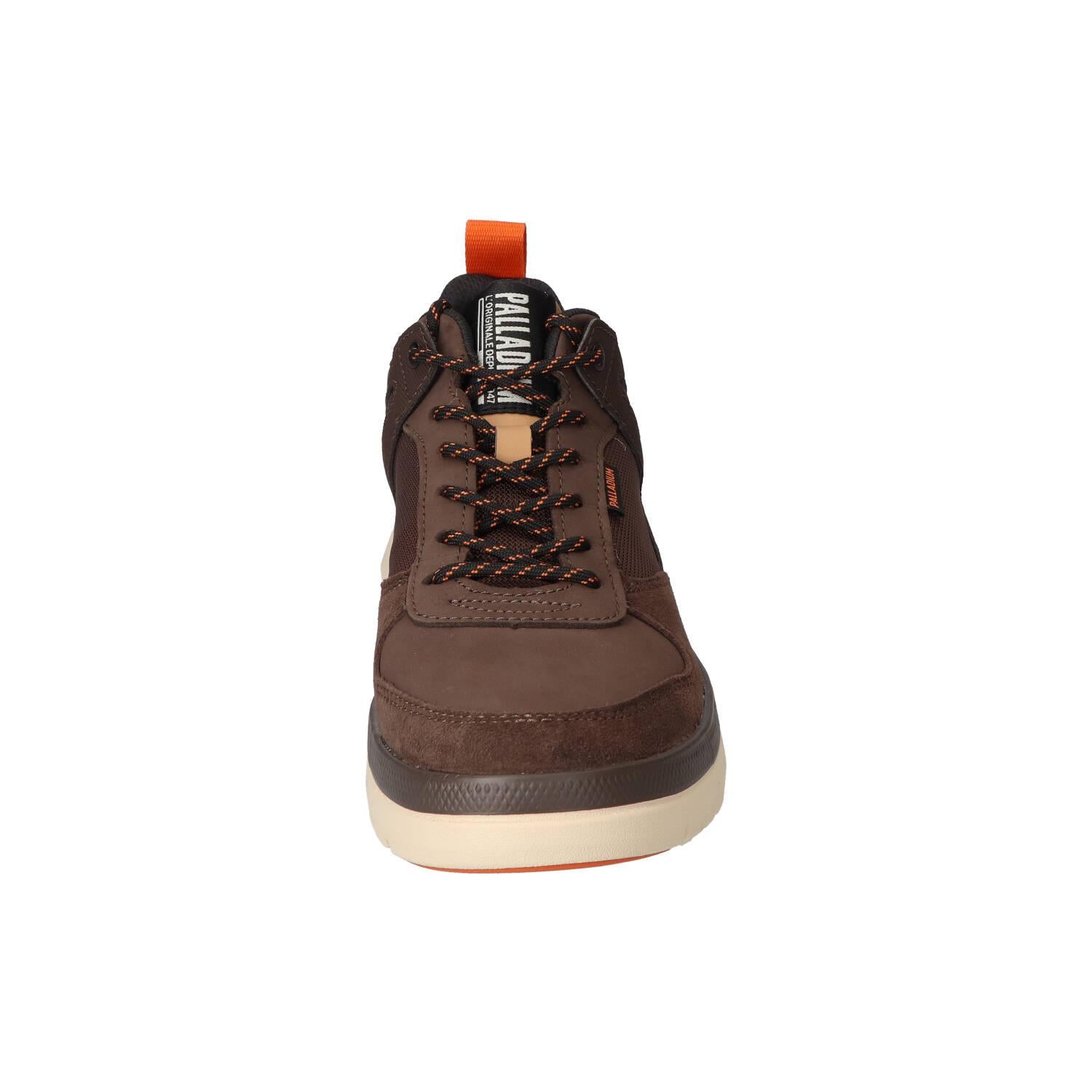Baskets, marron foncé
