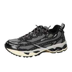 Baskets, noires