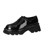 Veterschoenen, Zwart
