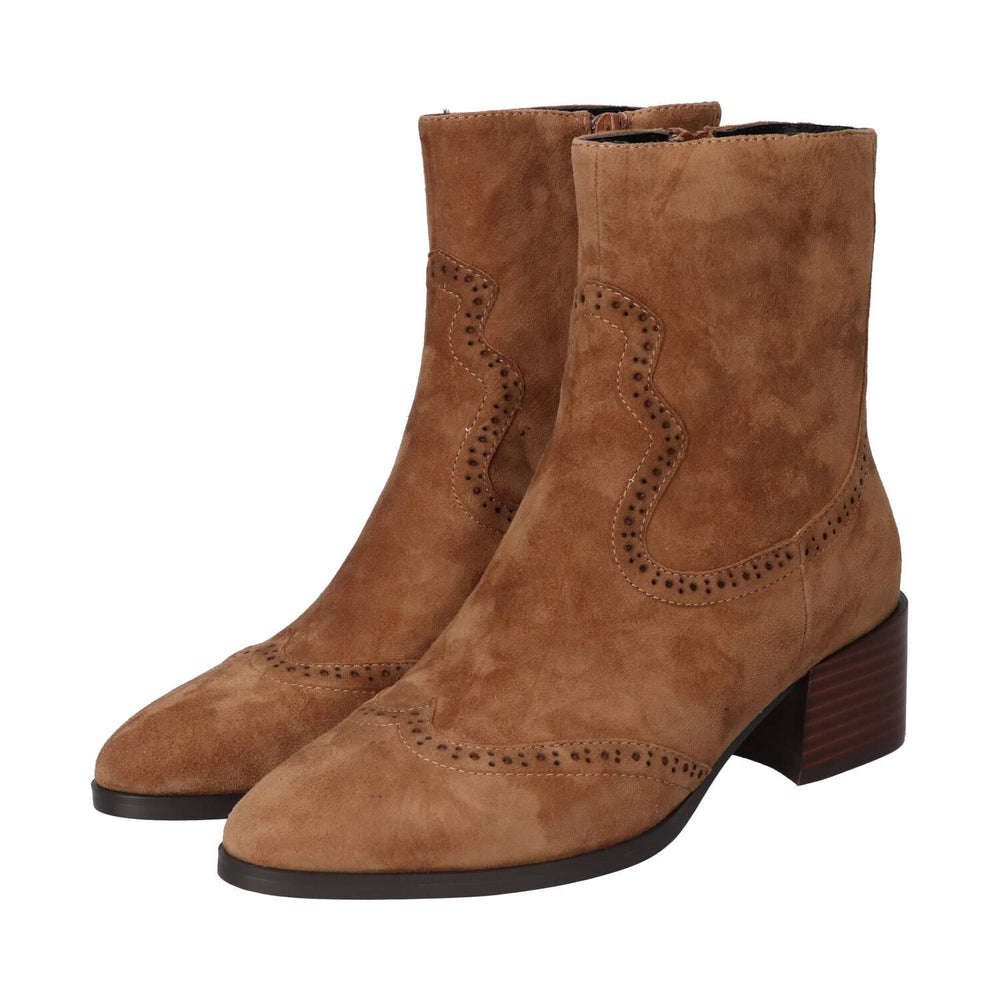 Booties, Cognac