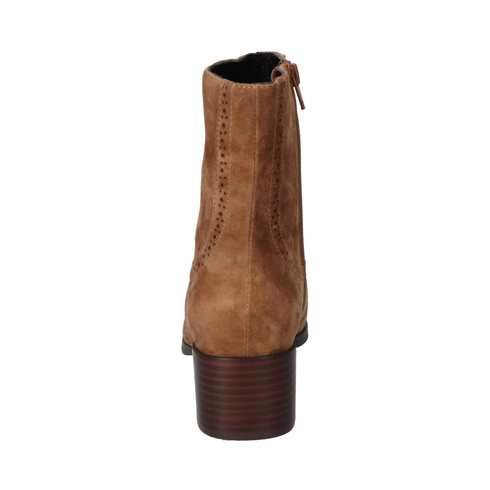 Booties, Cognac
