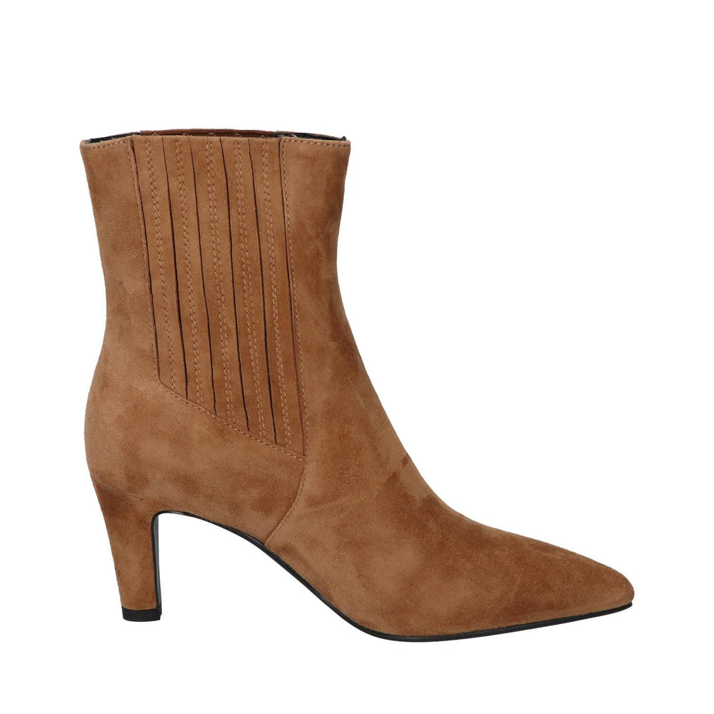 Booties, Cognac