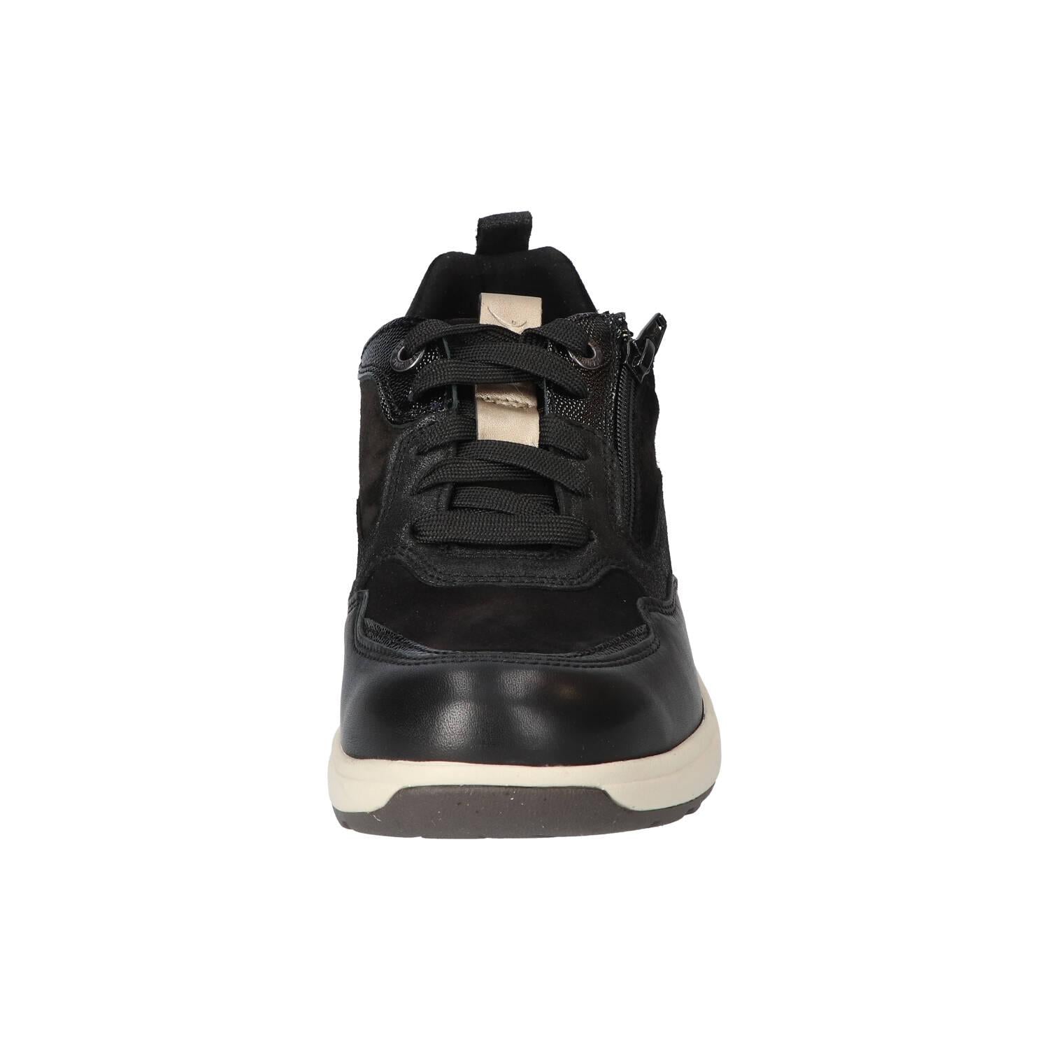 Baskets, noires