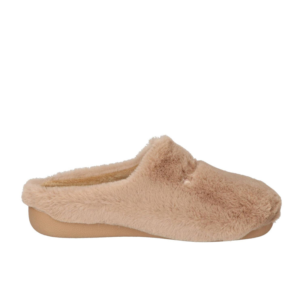 Pantoffels, Cognac