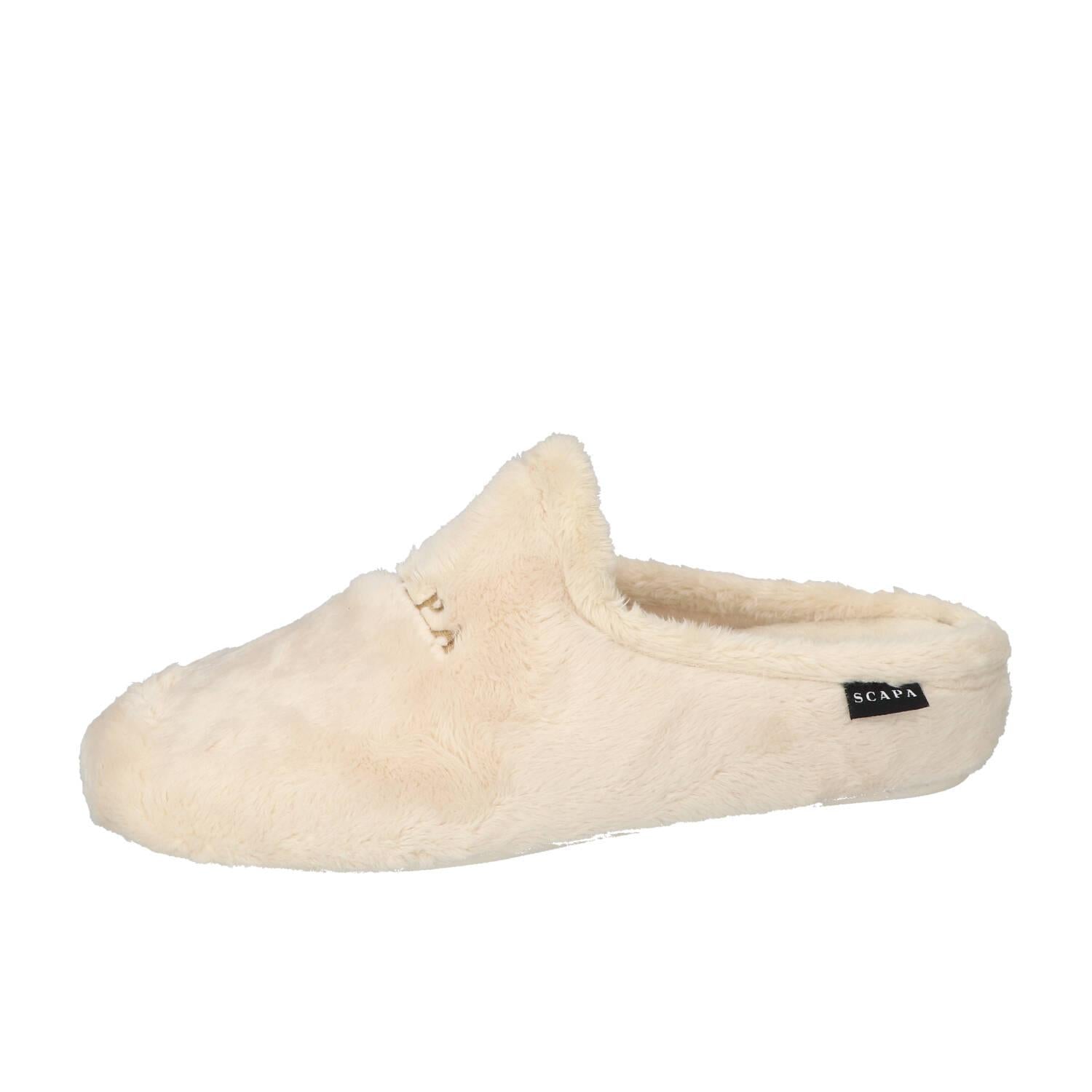 Chaussons, blanc cassé