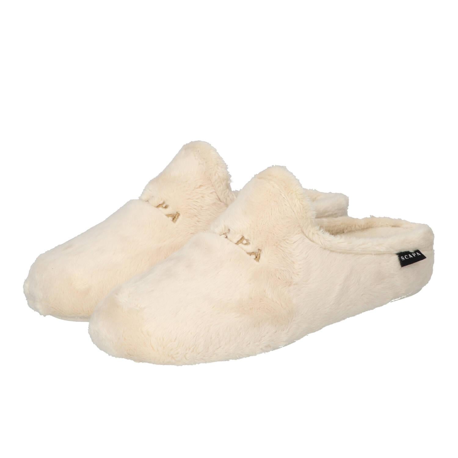Chaussons, blanc cassé