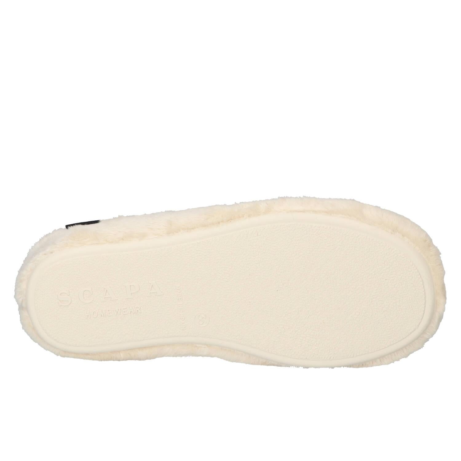 Chaussons, blanc cassé
