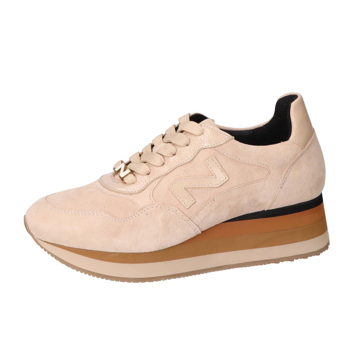 Baskets, beige clair