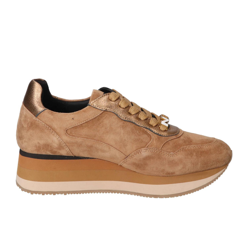 Sneakers, Cognac