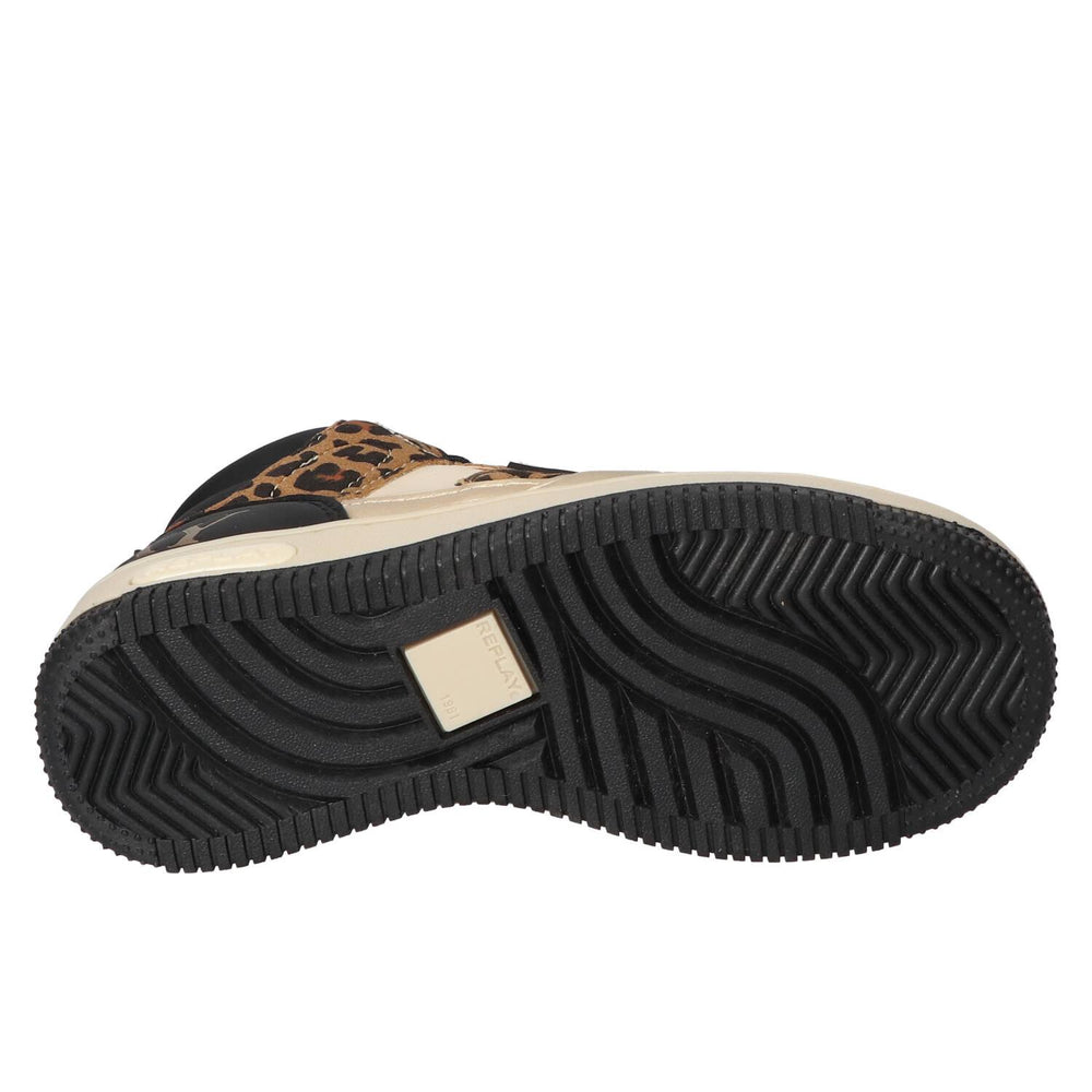 Veterschoenen, Zwart