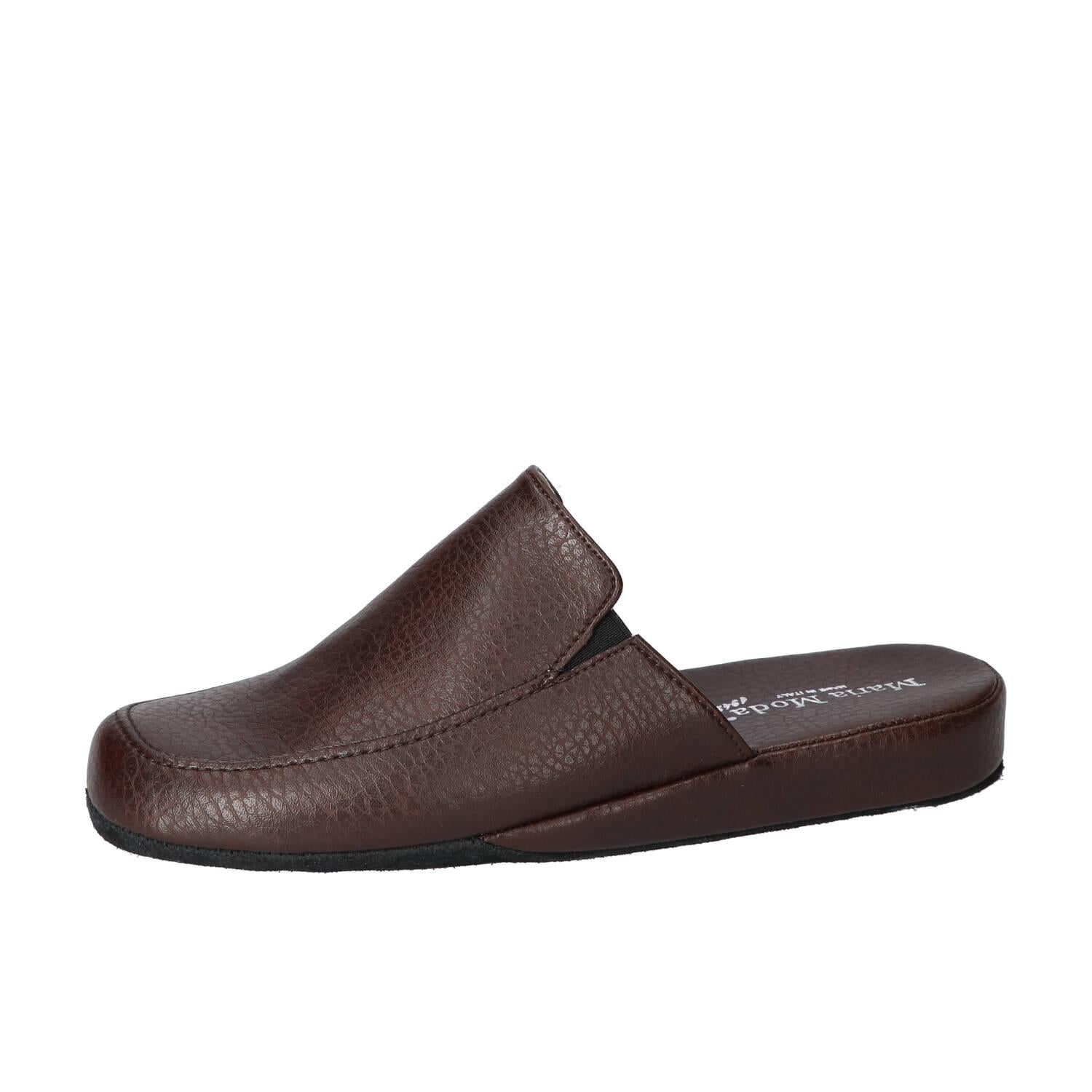 Chaussons, marron foncé