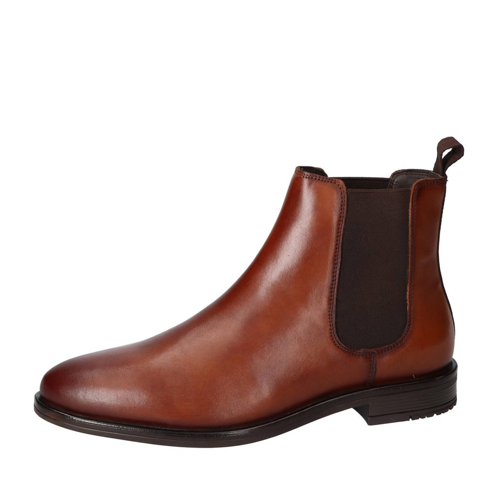 Boots, Cognac