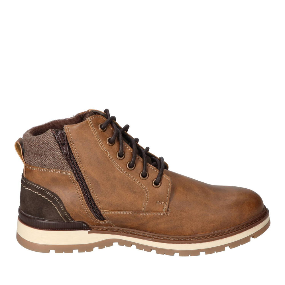 Boots, Cognac