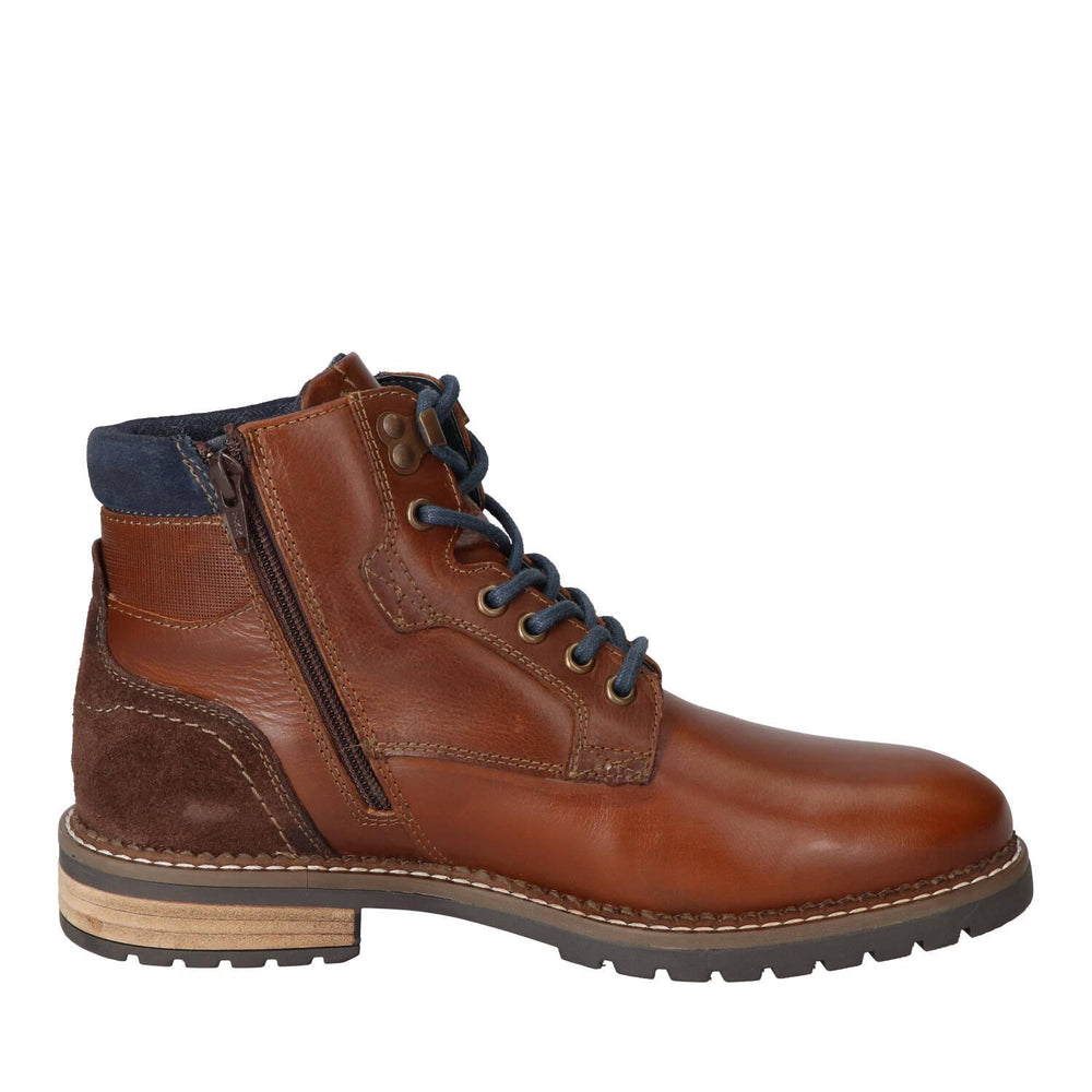 Boots, Cognac