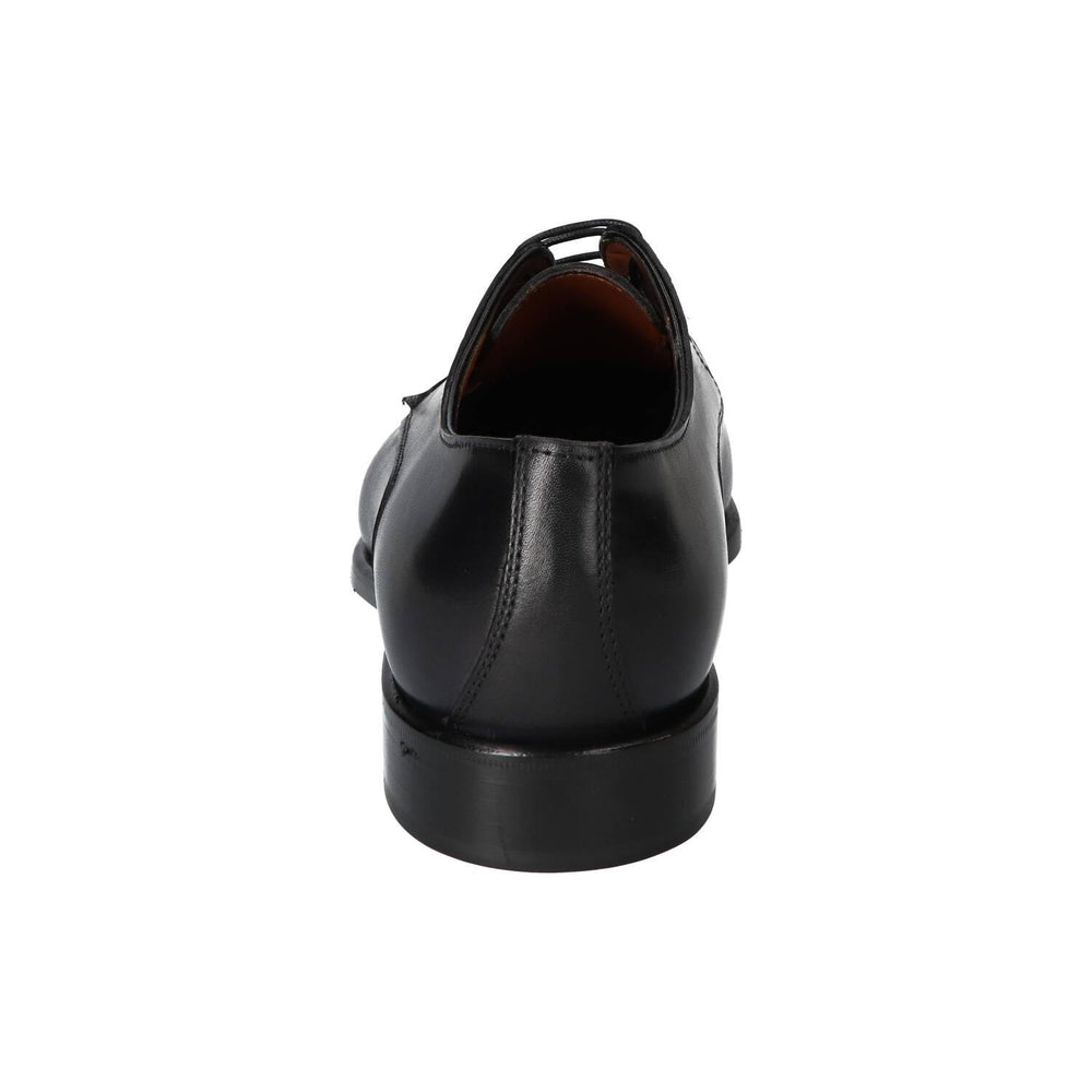 Veterschoenen, Zwart