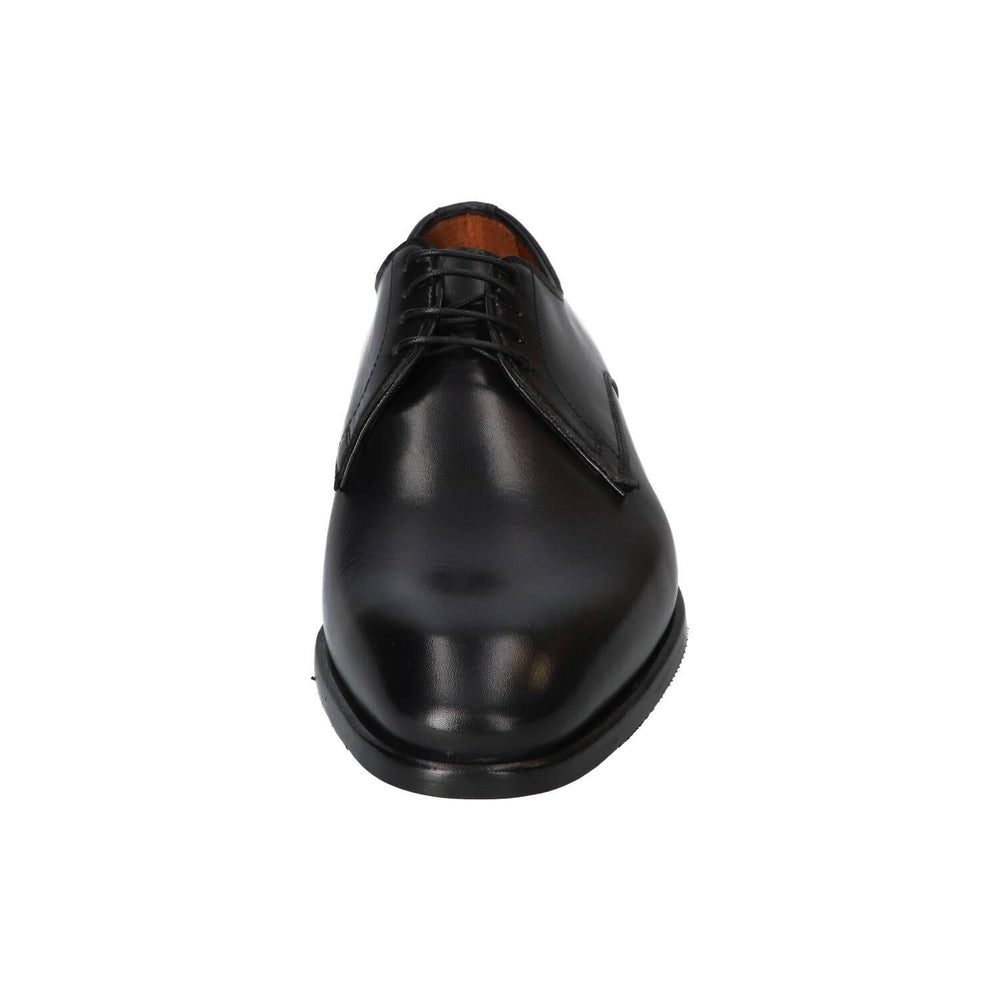 Veterschoenen, Zwart