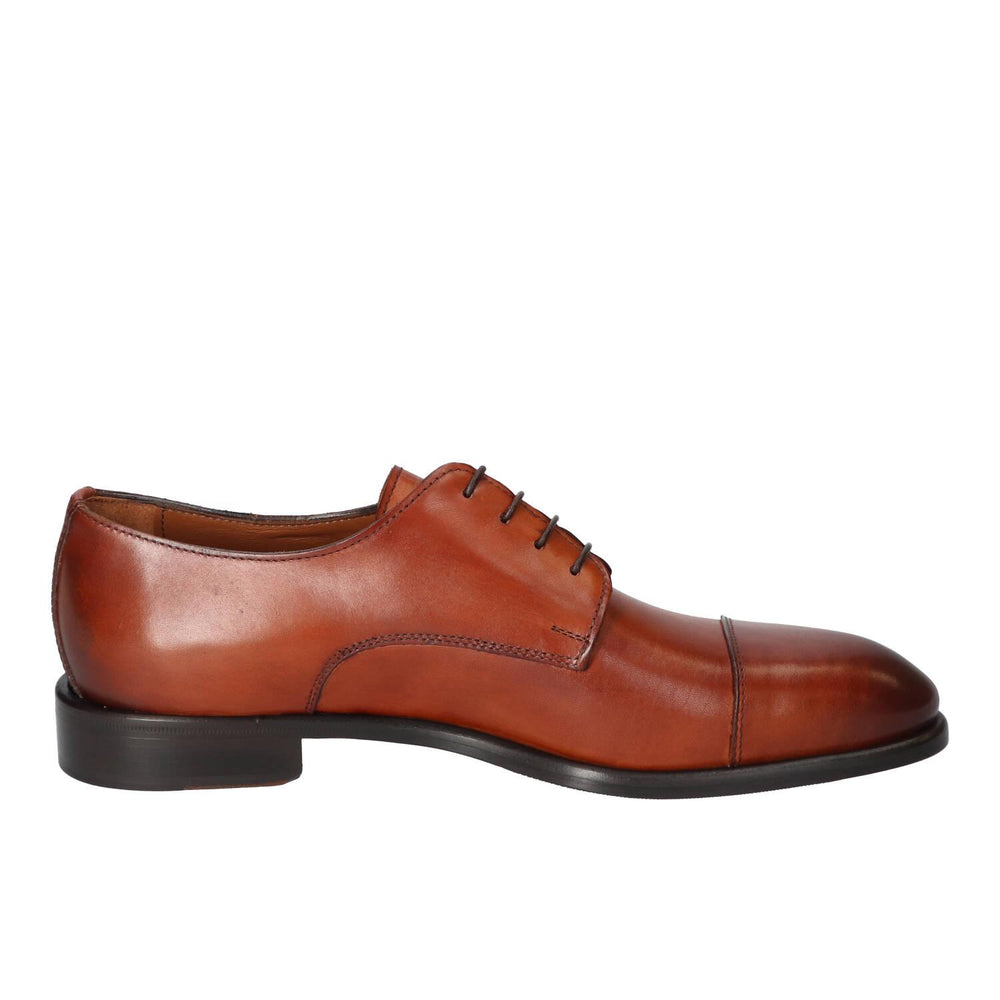 Veterschoenen, Cognac