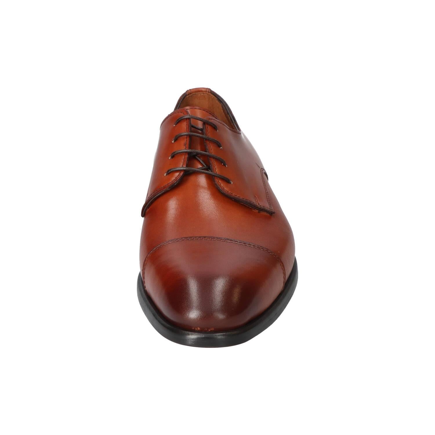 Chaussures à lacets, Cognac