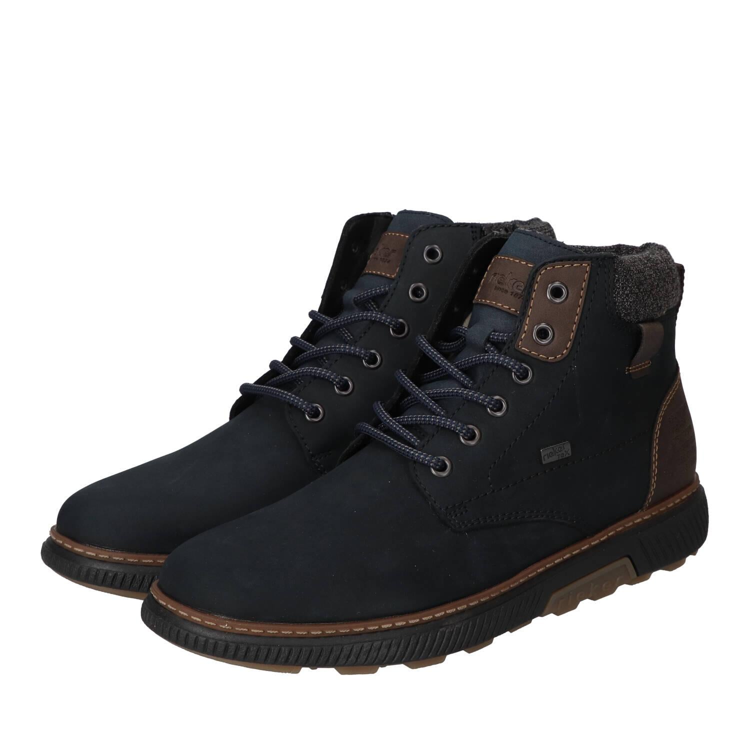 Boots, Blauw