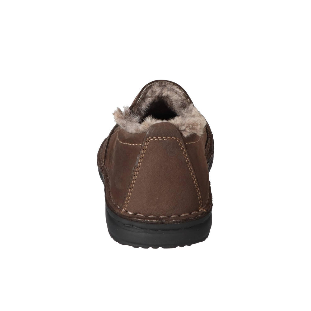 Chaussons, marron foncé