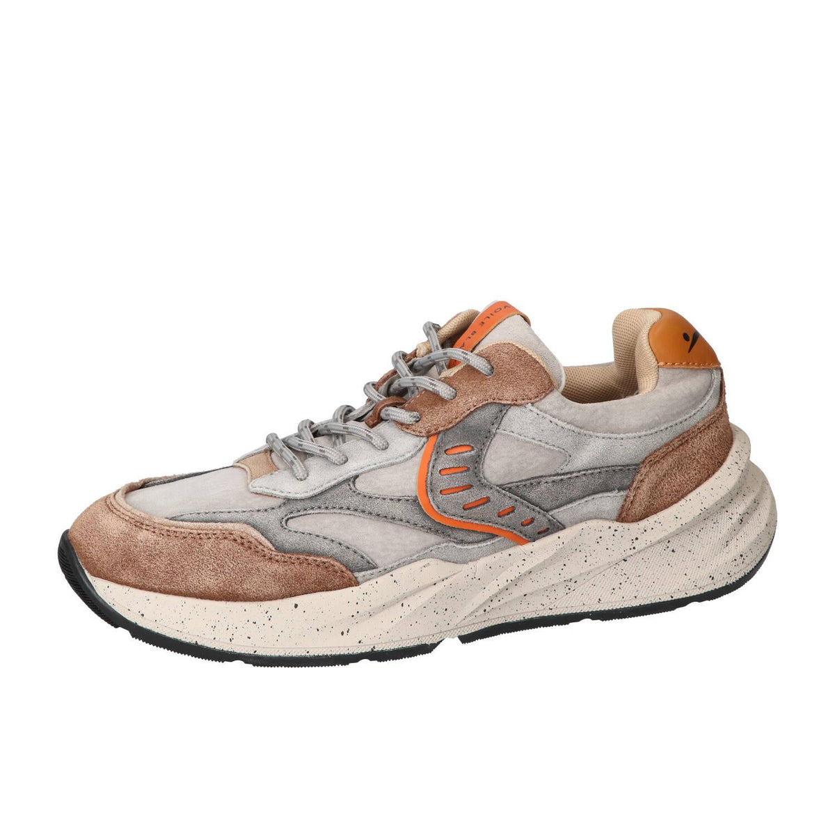Baskets, marron foncé