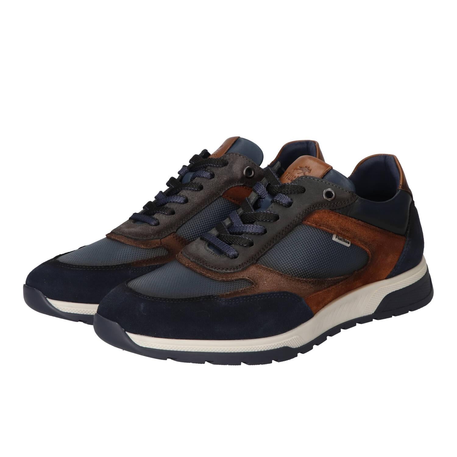 Baskets, bleu