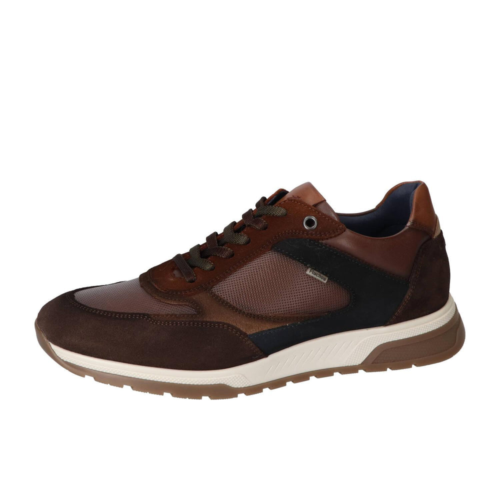 Baskets, marron foncé