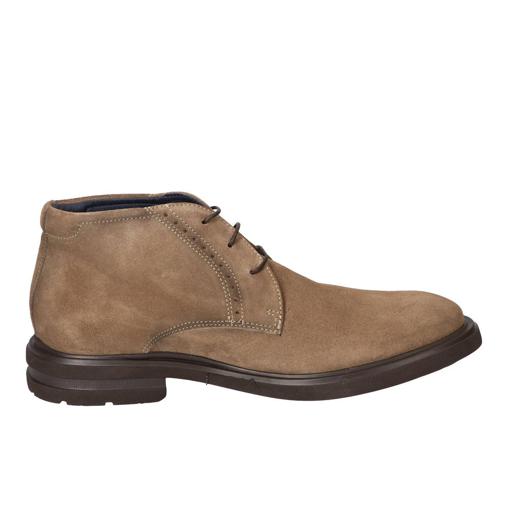 Boots, Taupe