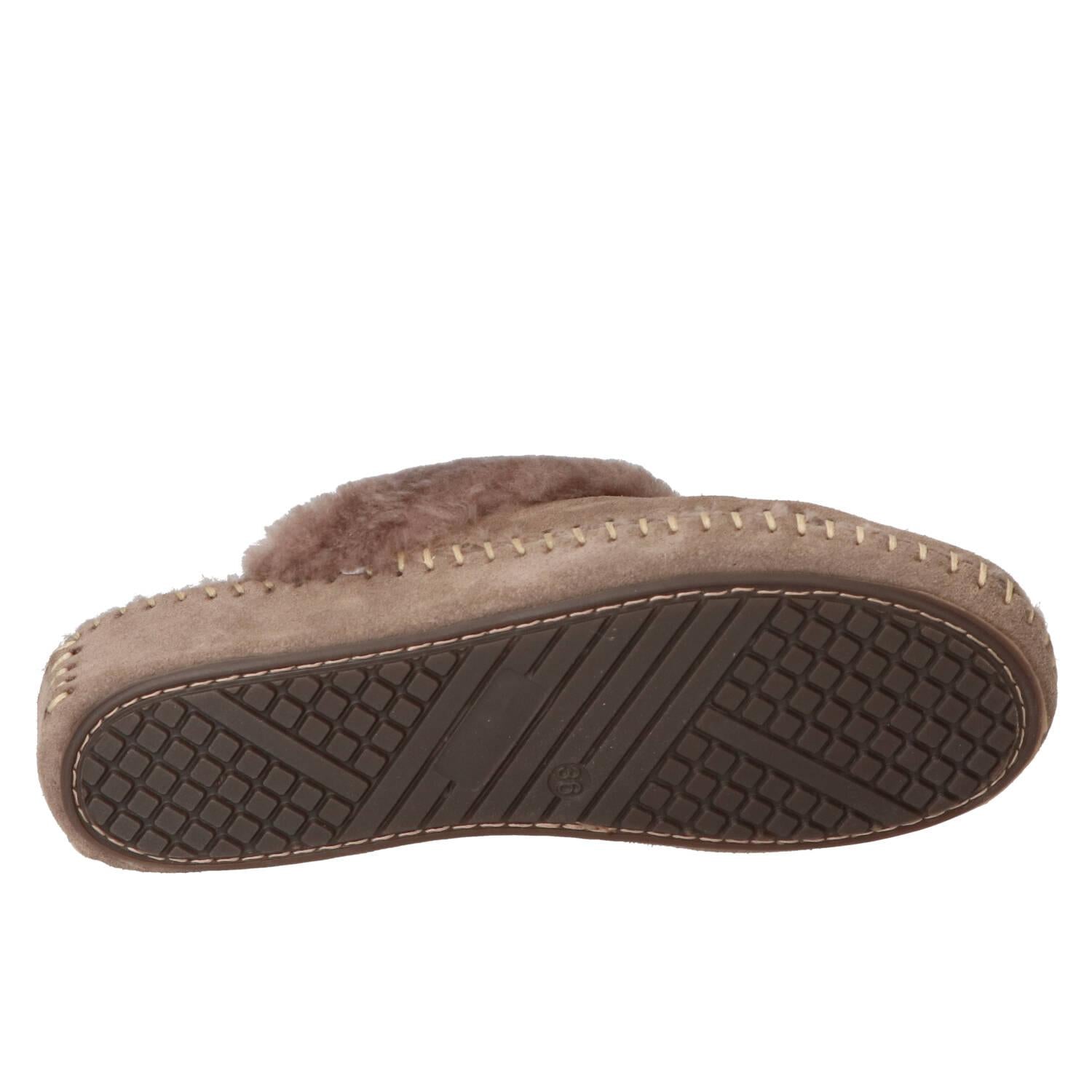 Chaussons, marron foncé