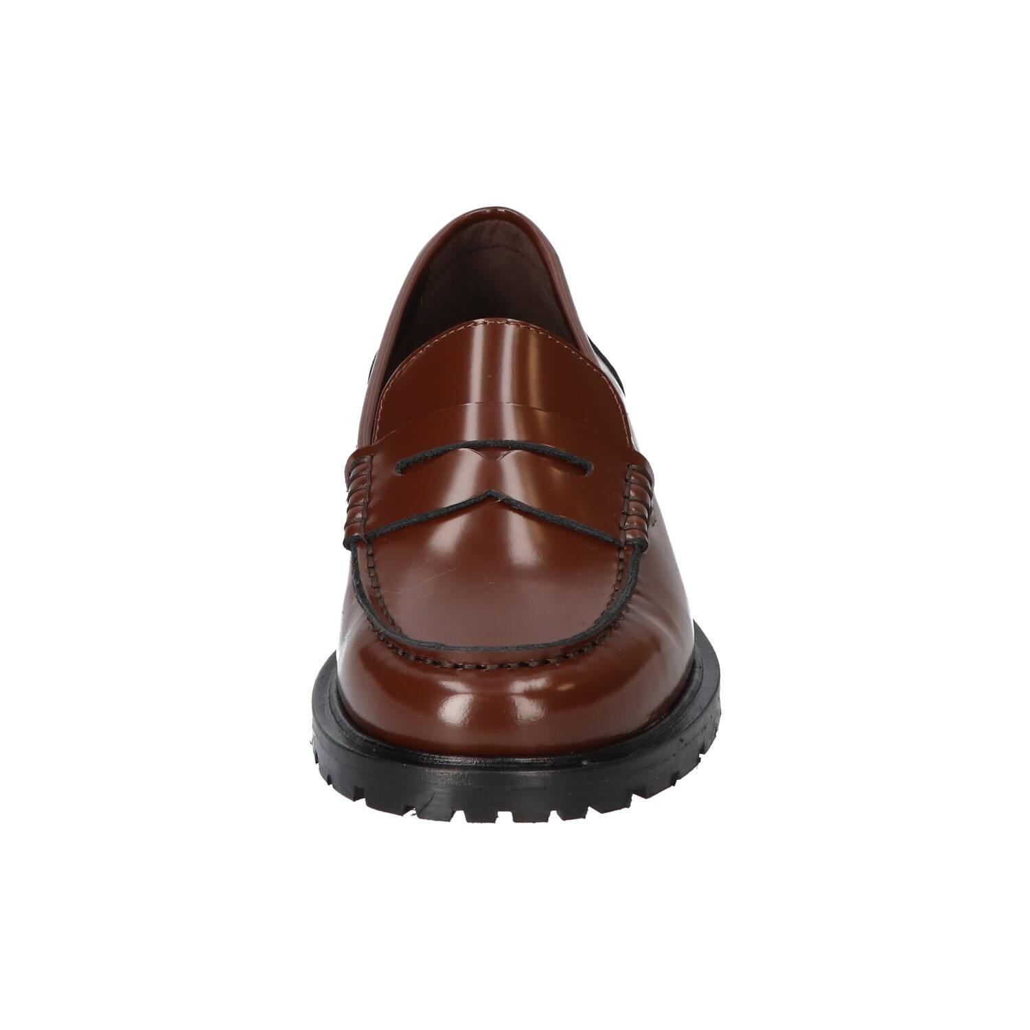 Instapschoenen, Donkerbruin