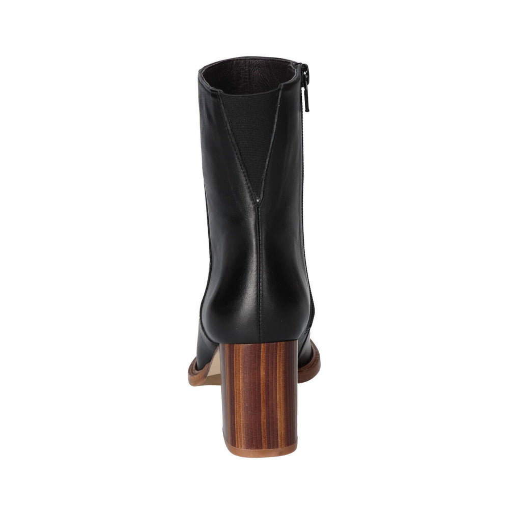 Booties, Zwart