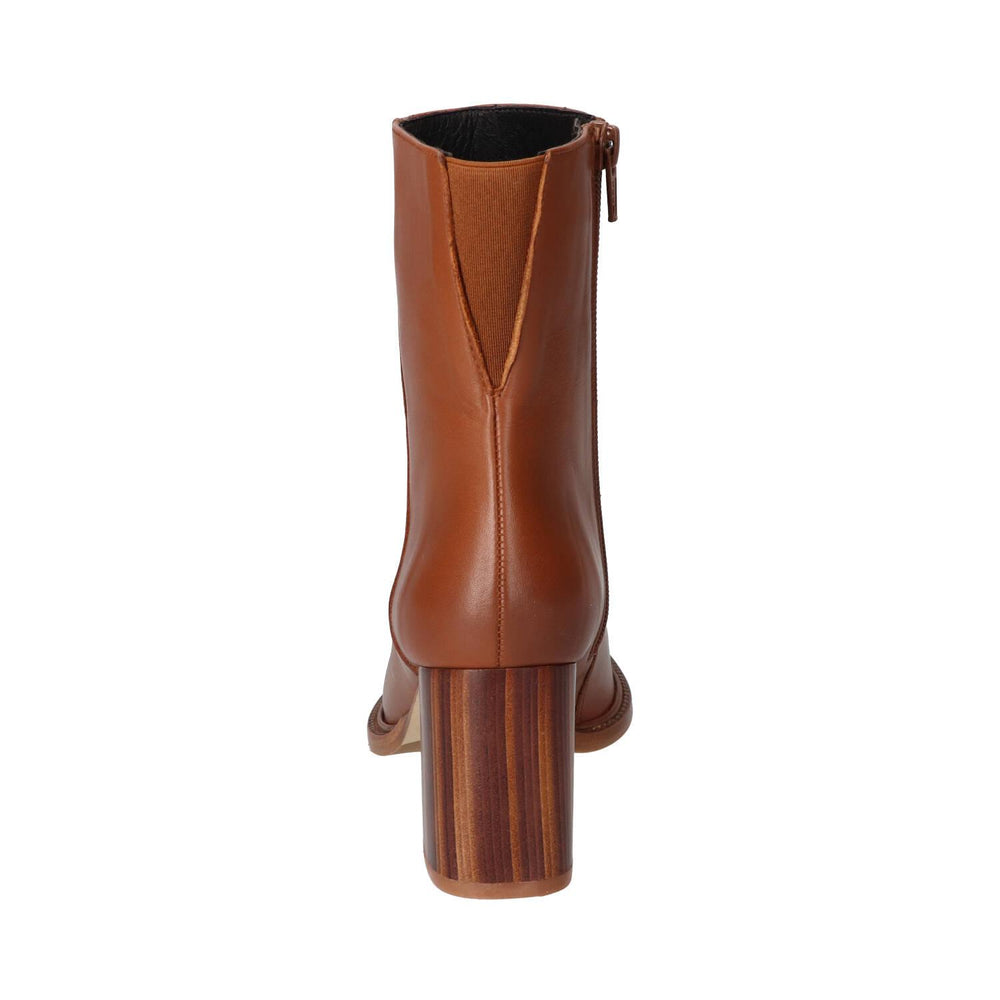 Booties, Cognac