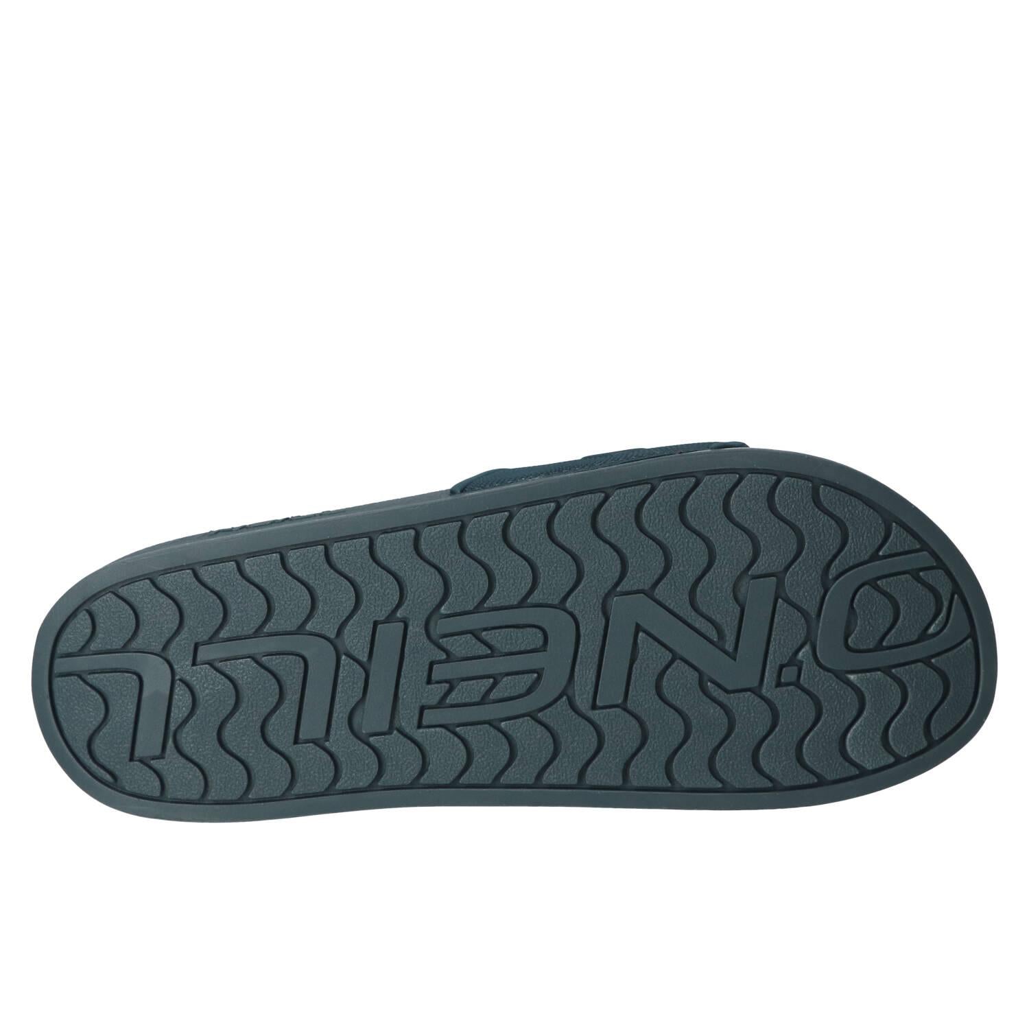 Chaussons, Gris
