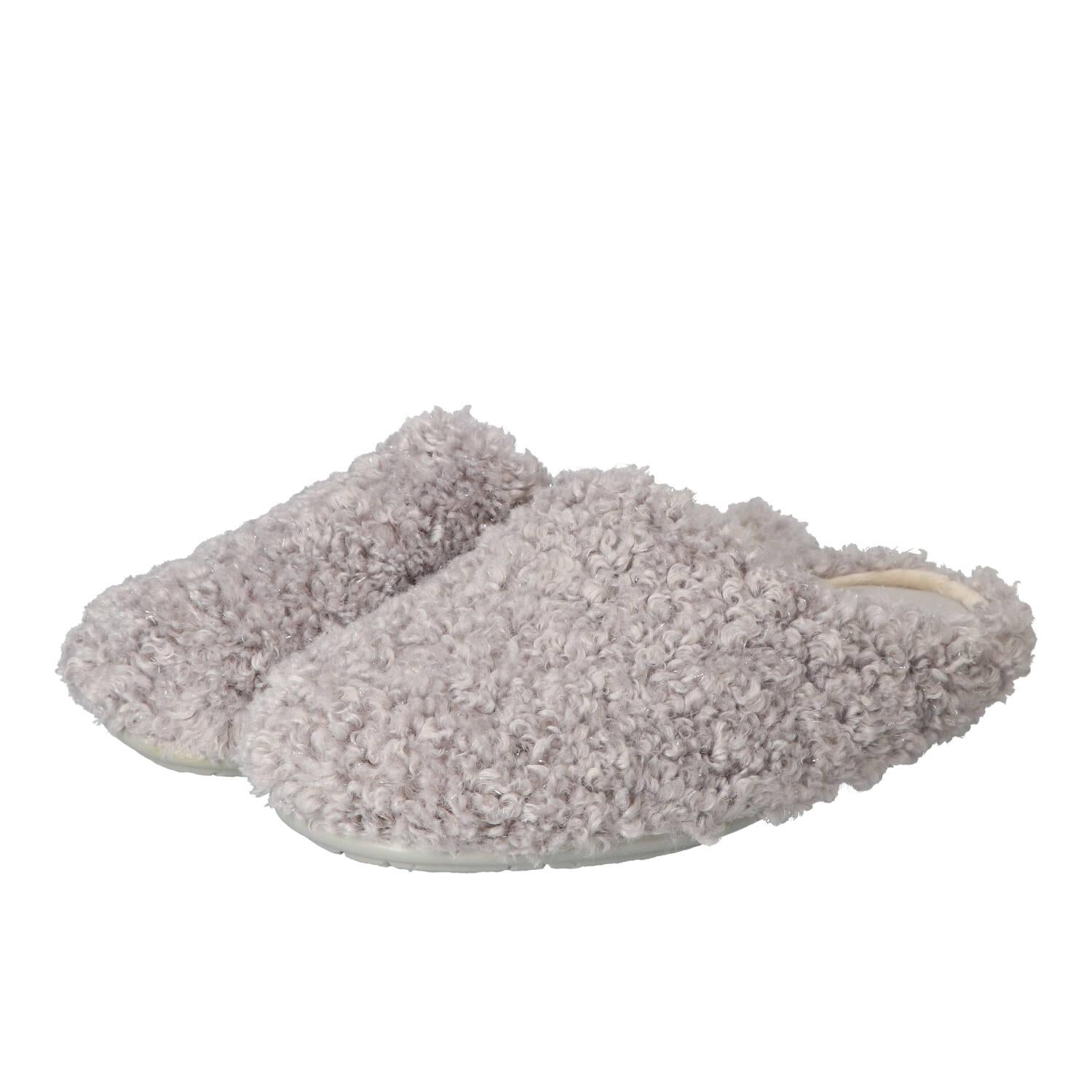 Pantoffels, Grijs