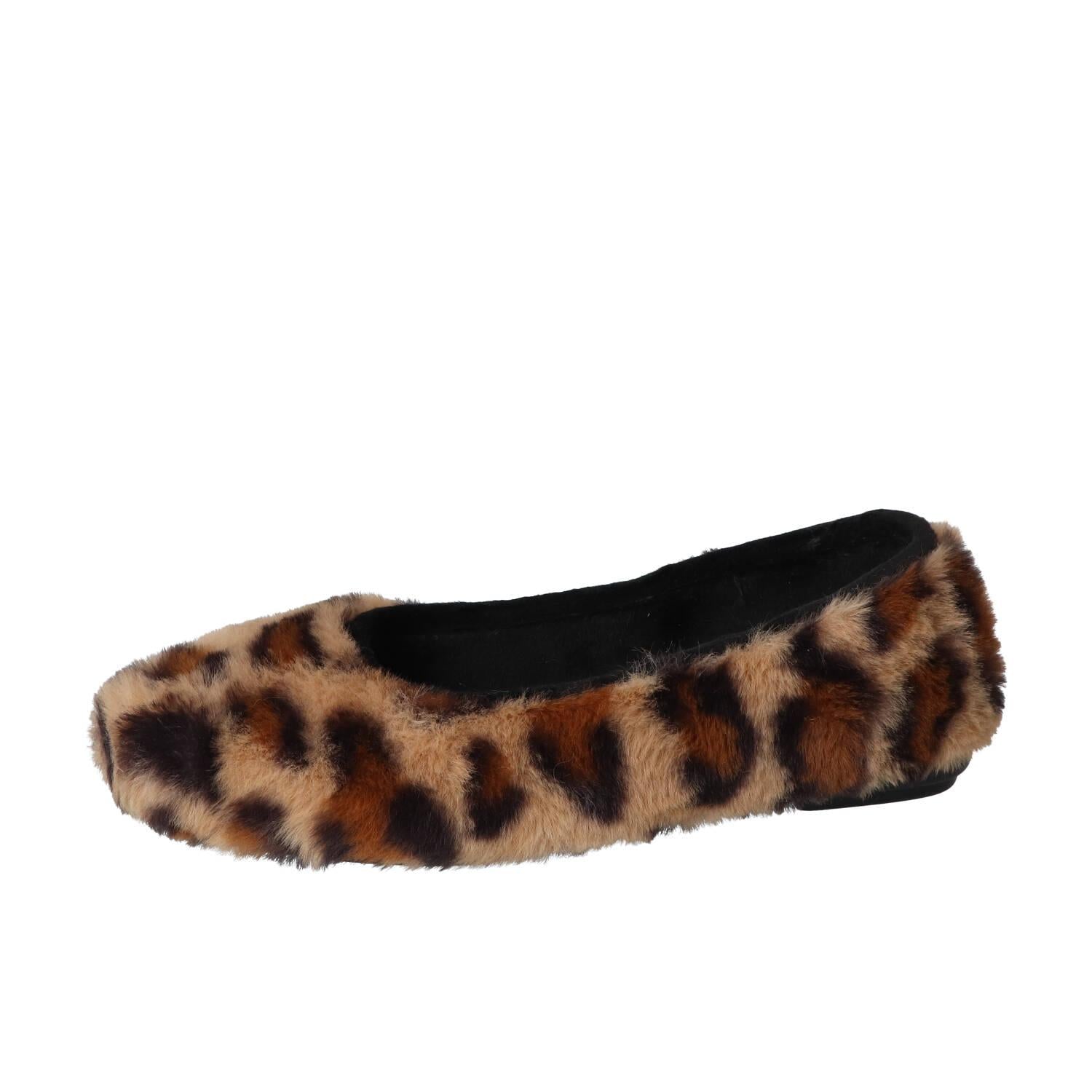 Pantoffels, Donkerbruin