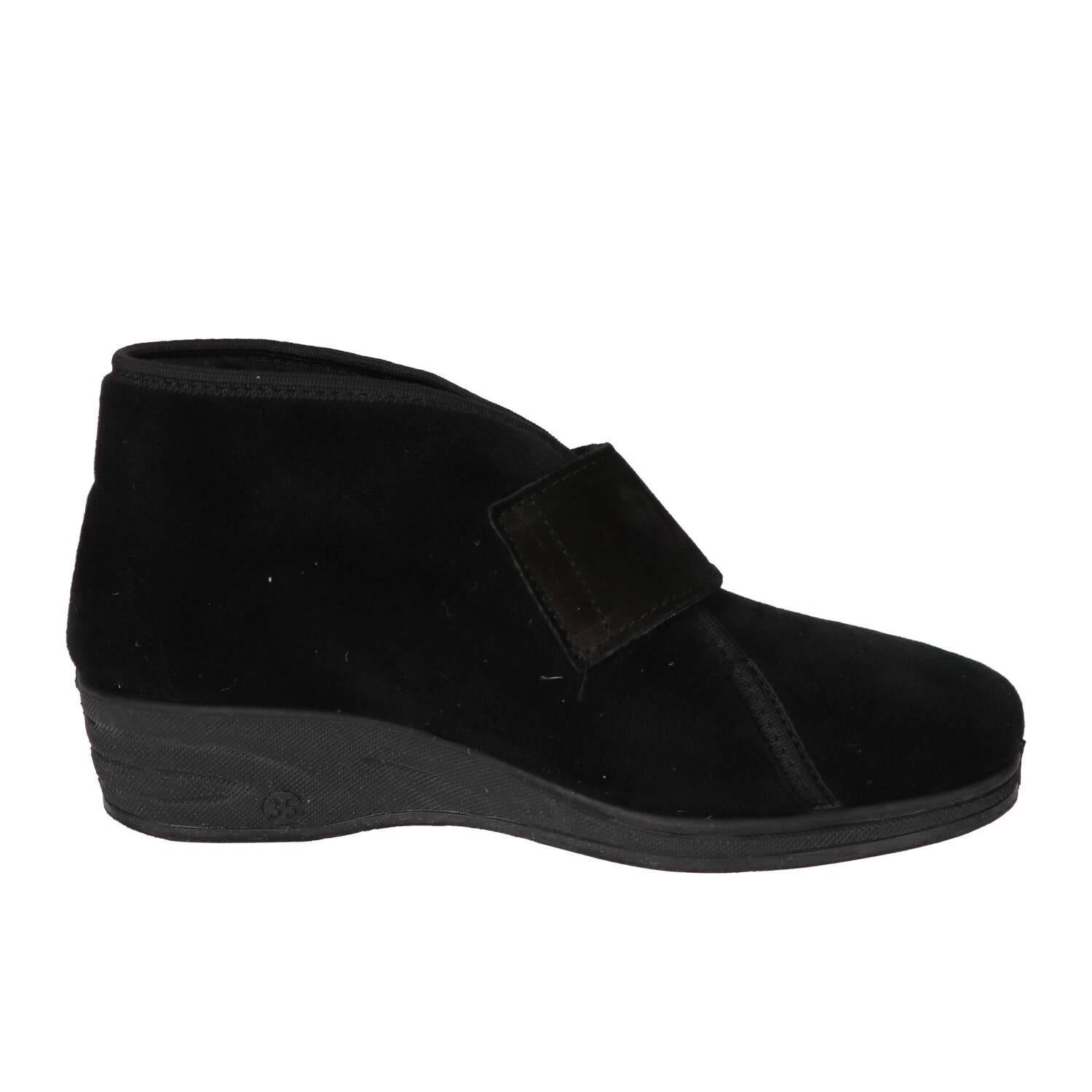 Chaussons, Noir