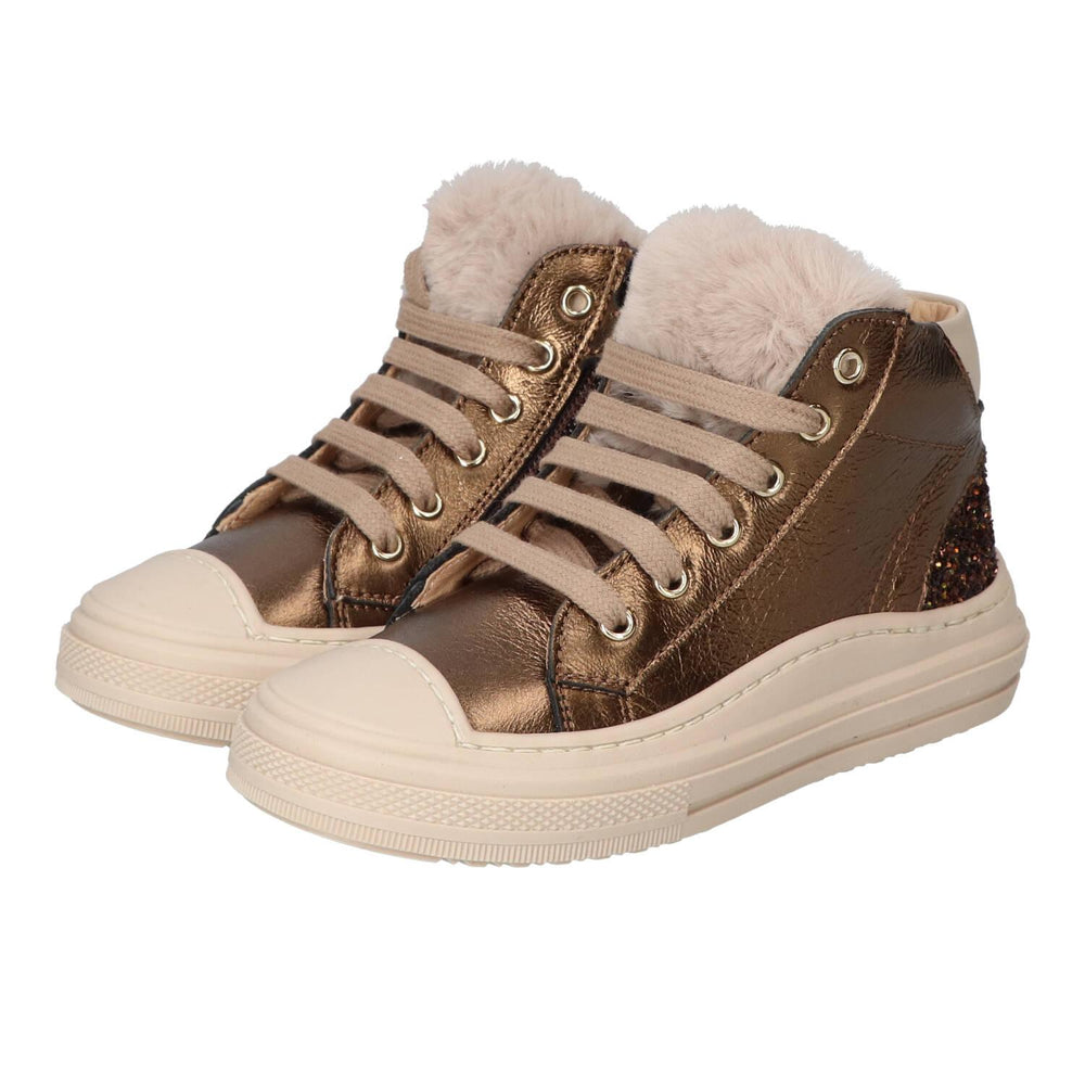 Veterschoenen, Brons