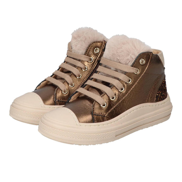 Veterschoenen, Brons