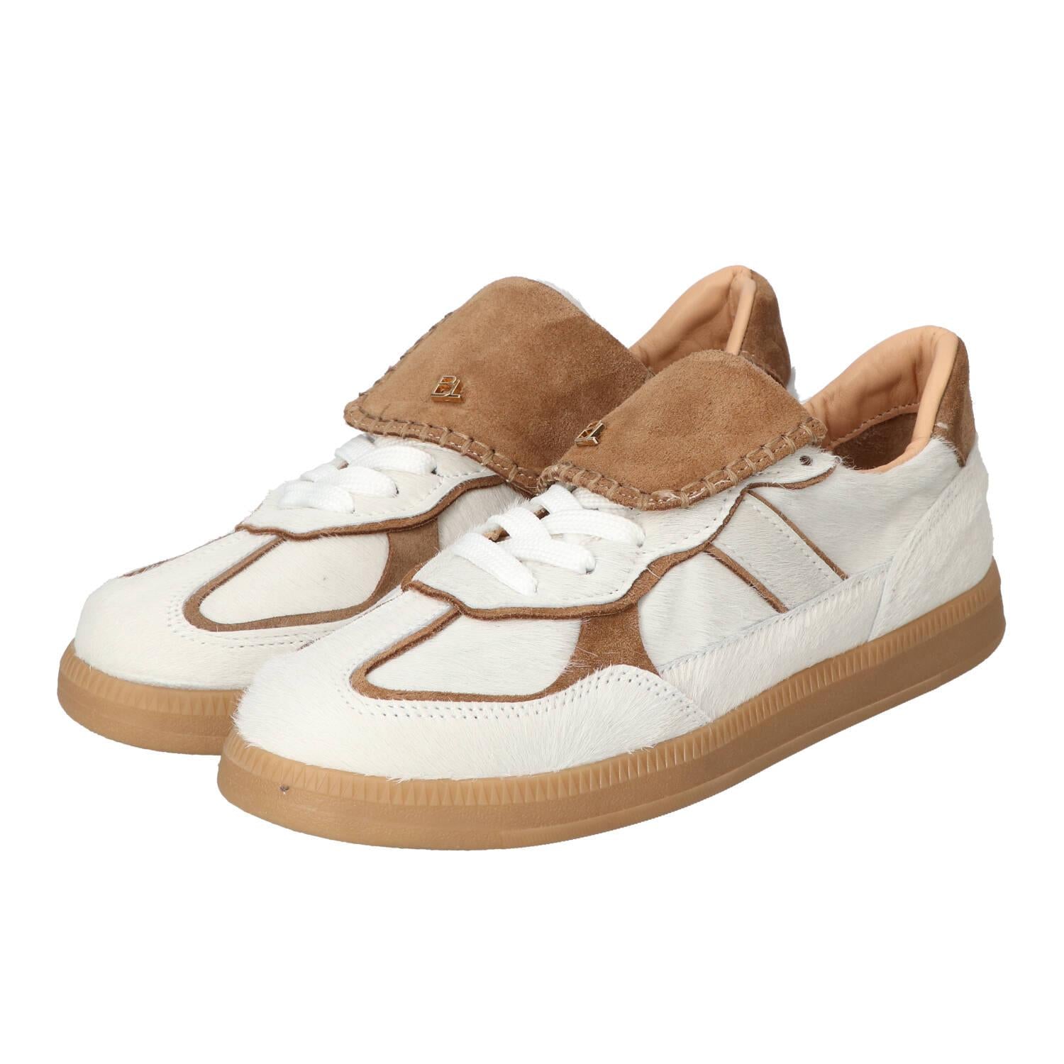Baskets, blanc cassé