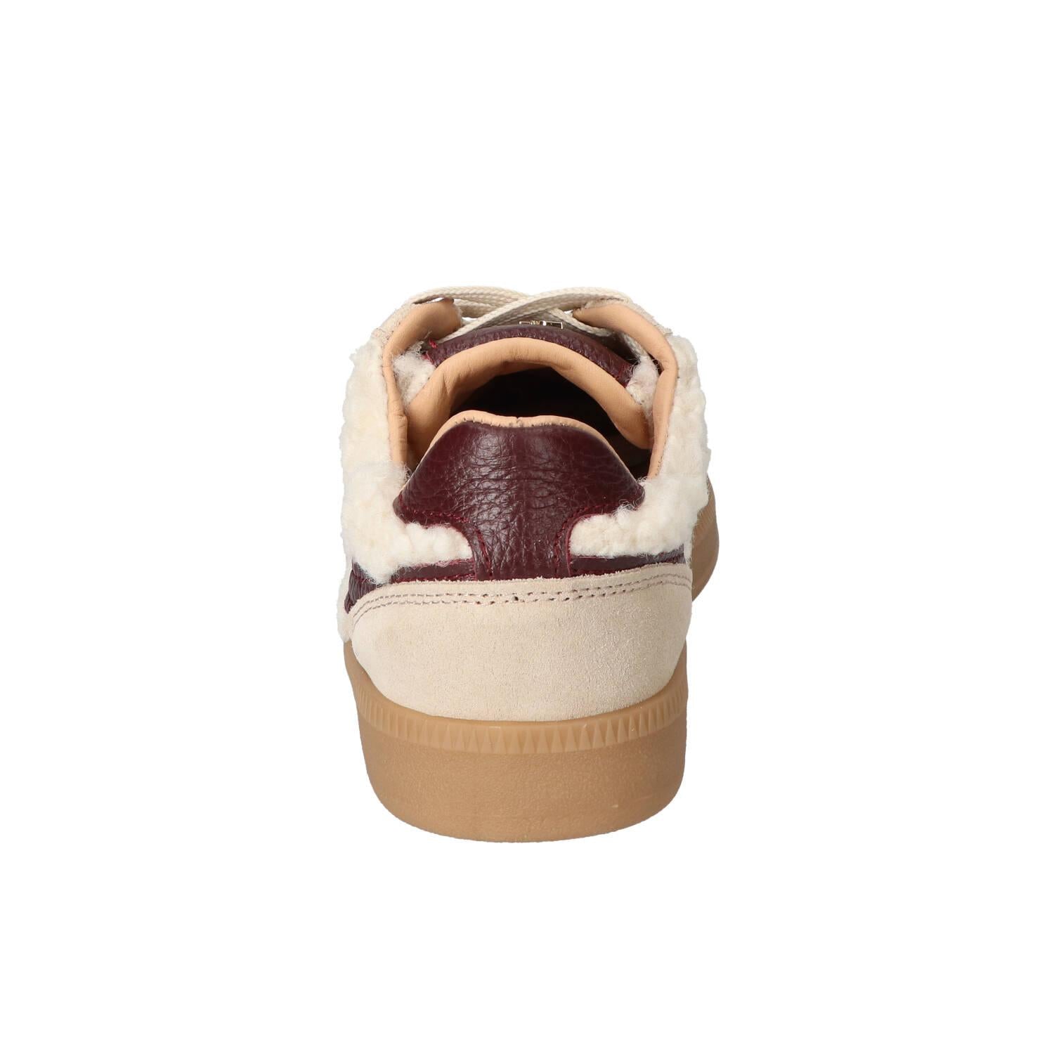 Baskets, beige clair