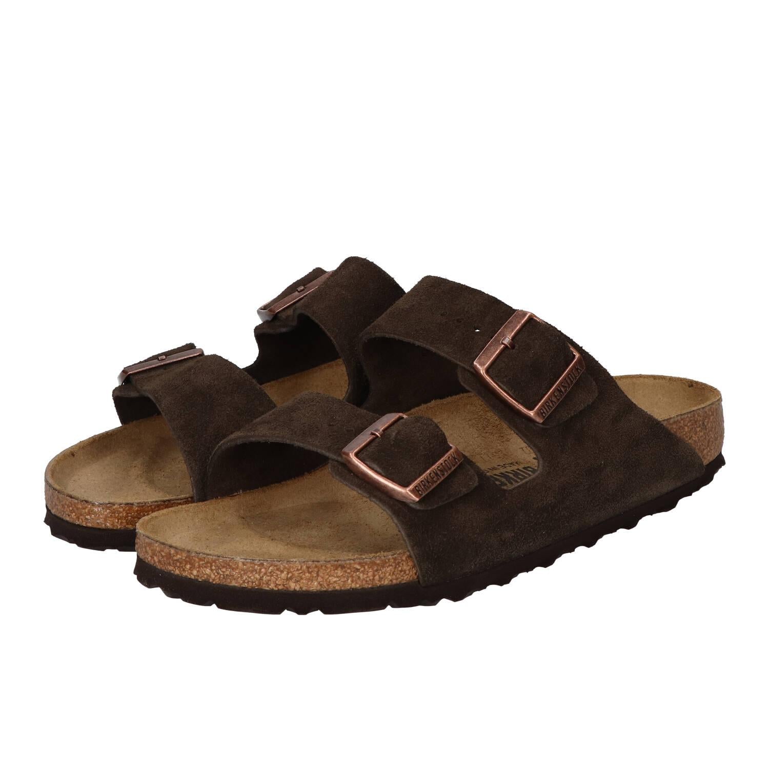 Chaussons, Marron foncé