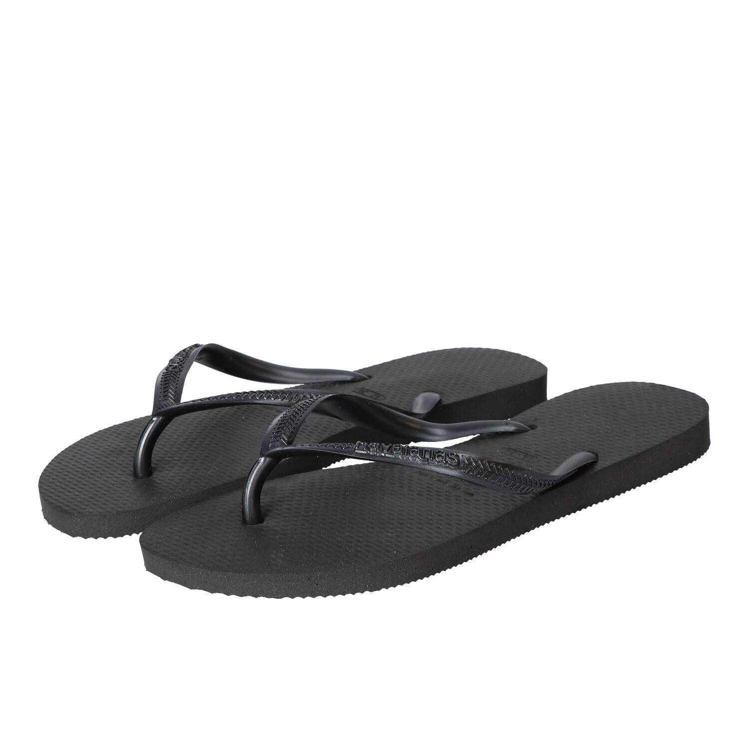 Slippers, Zwart