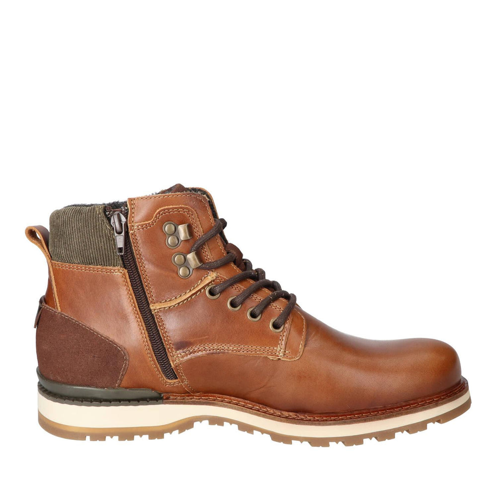 Boots, Cognac