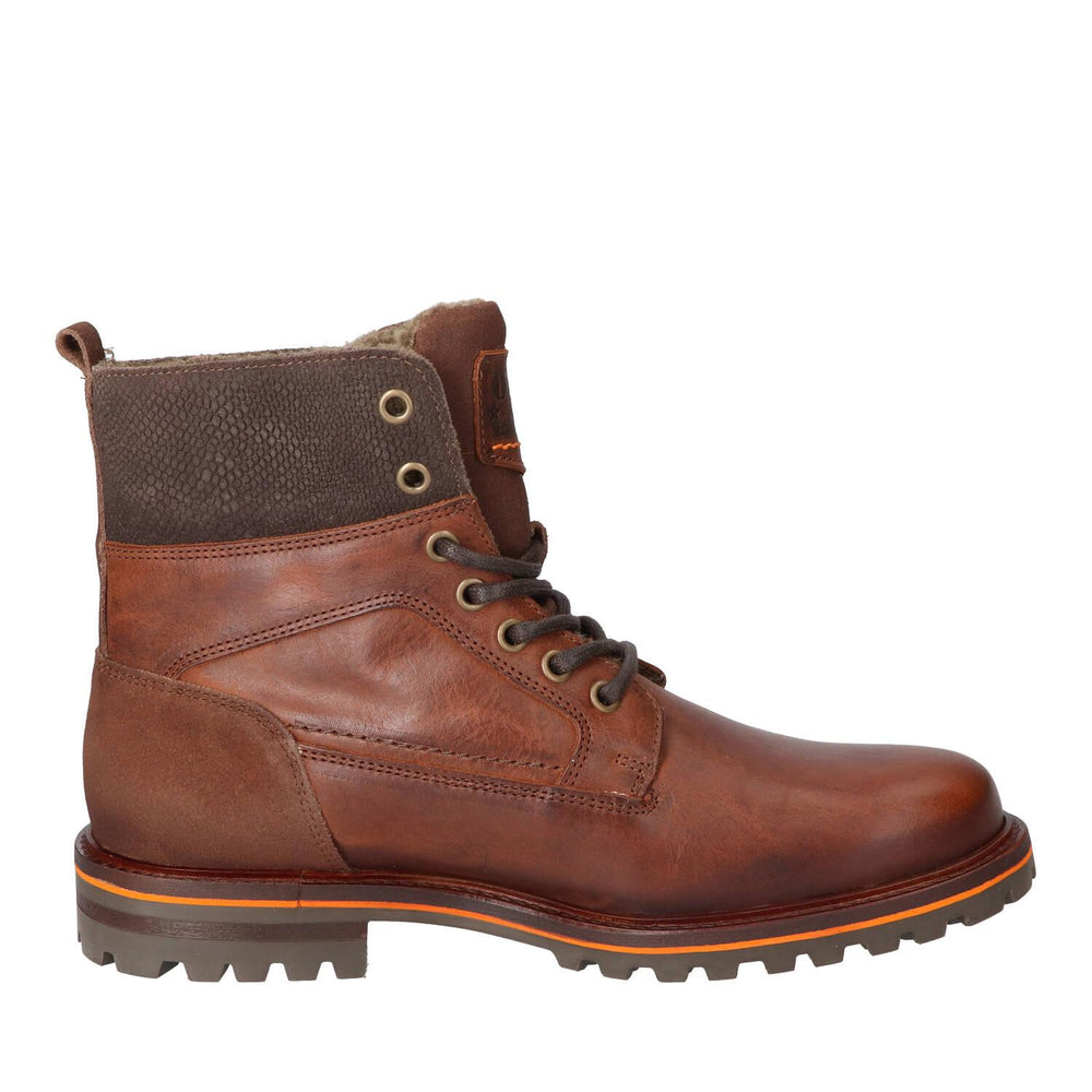 Boots, Cognac