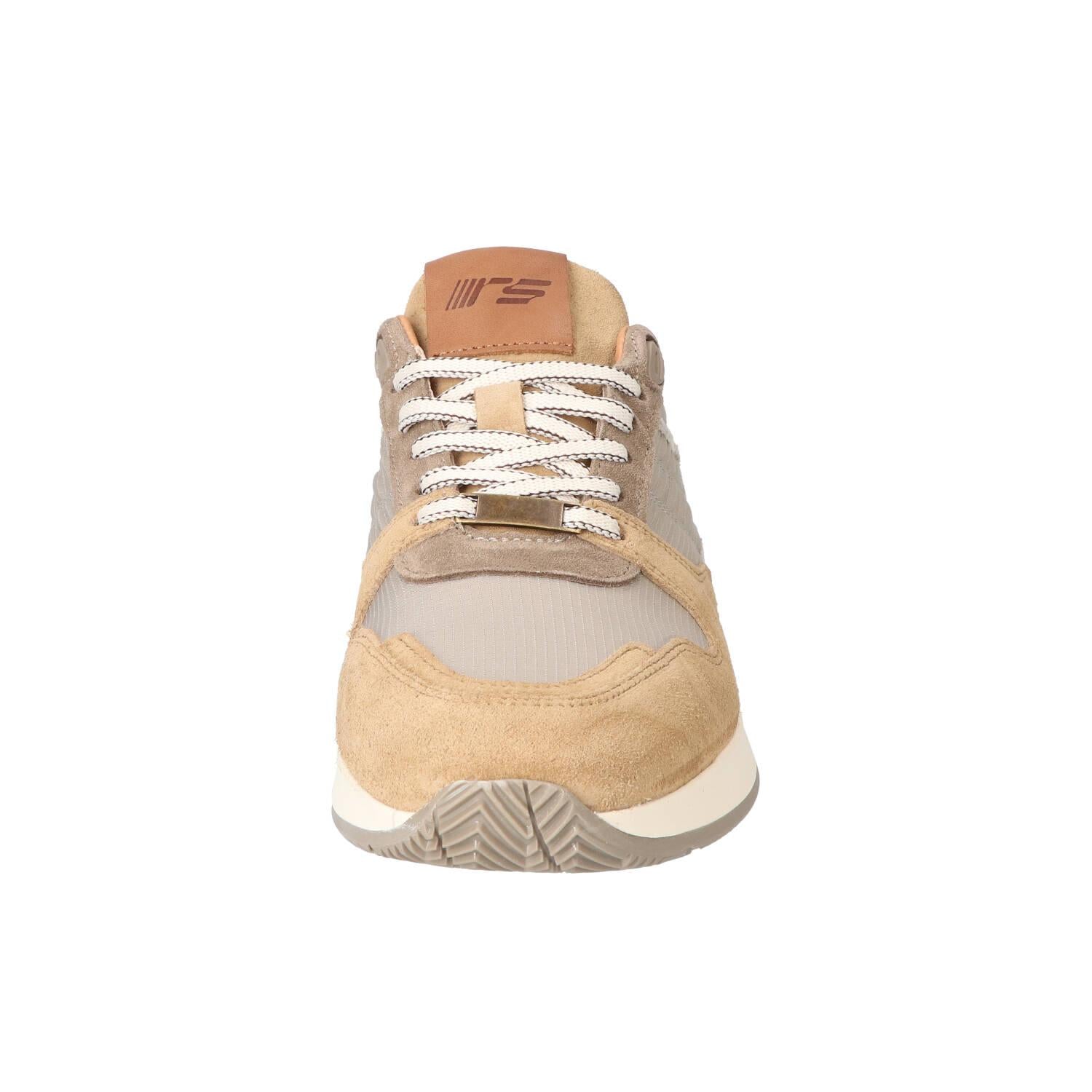 Sneakers, Taupe