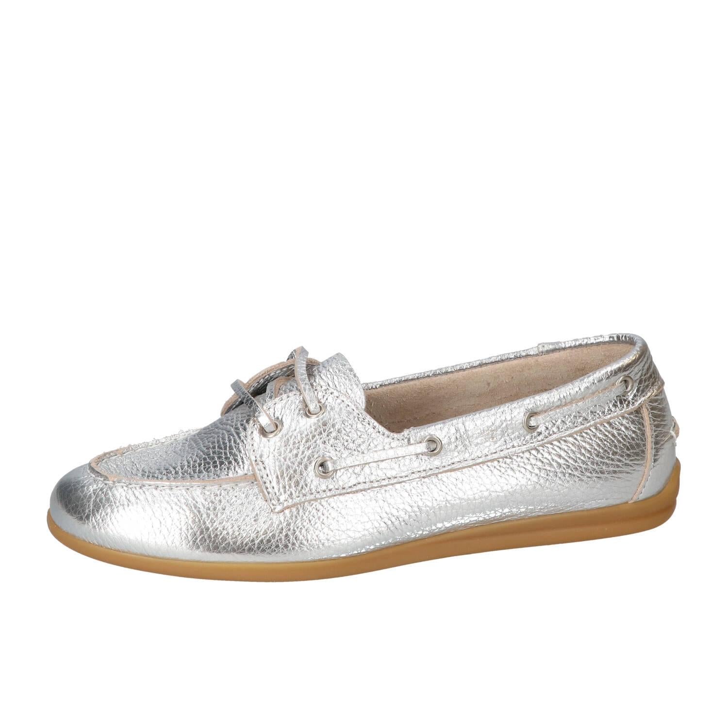 Chaussures à lacets, Argent