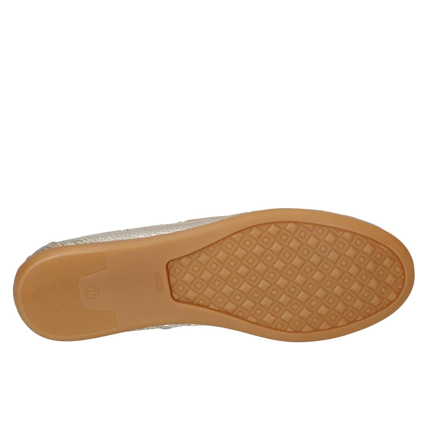 Veterschoenen, Goud