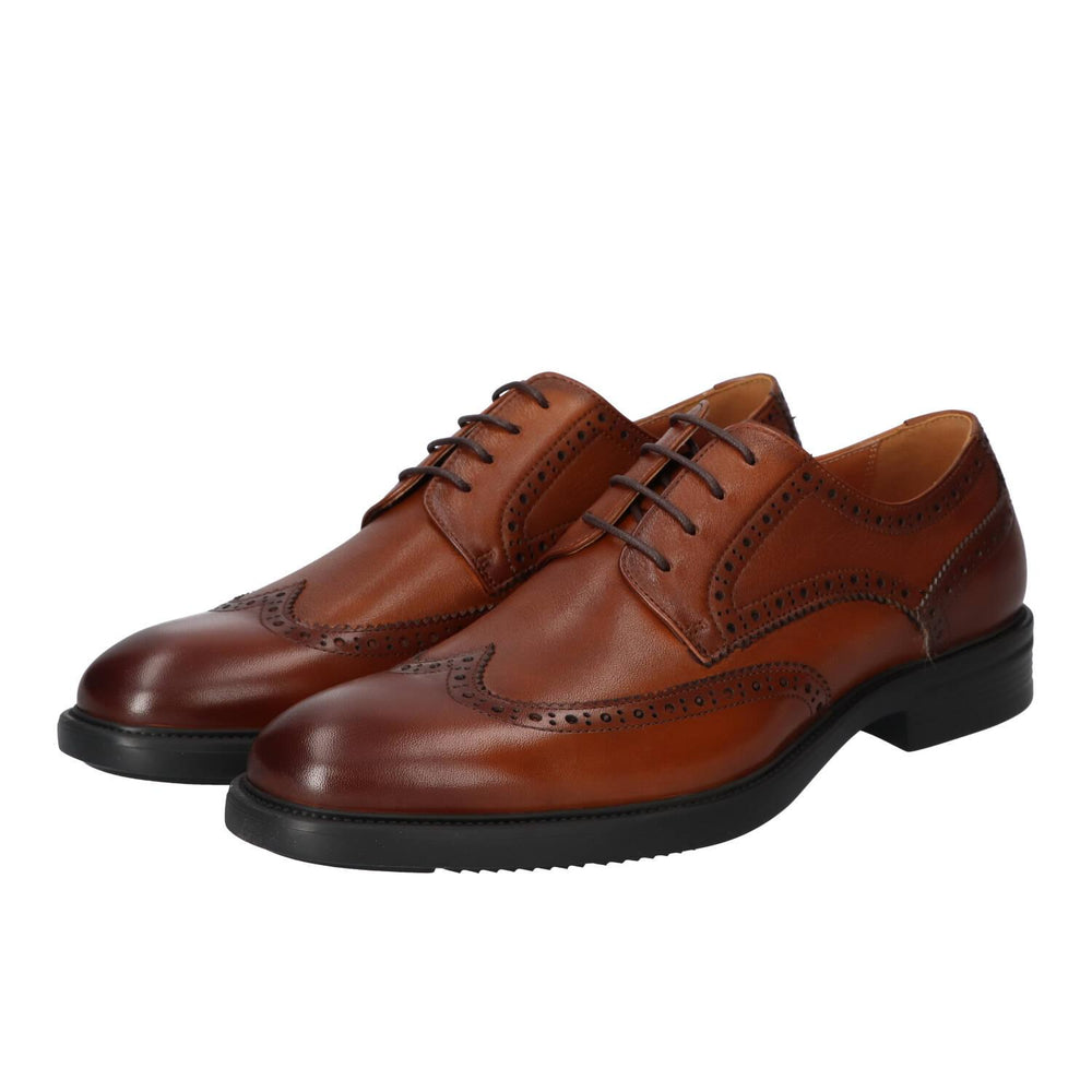 Chaussures à lacets, Cognac